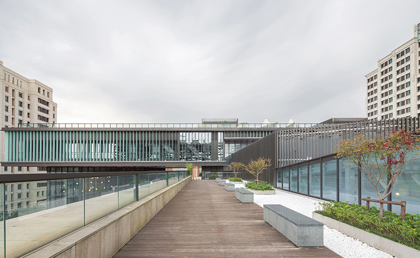 ÉÏÍâÑó¸ßÇÅÎÄ»¯ÒÕÊõÖÐÐÄ