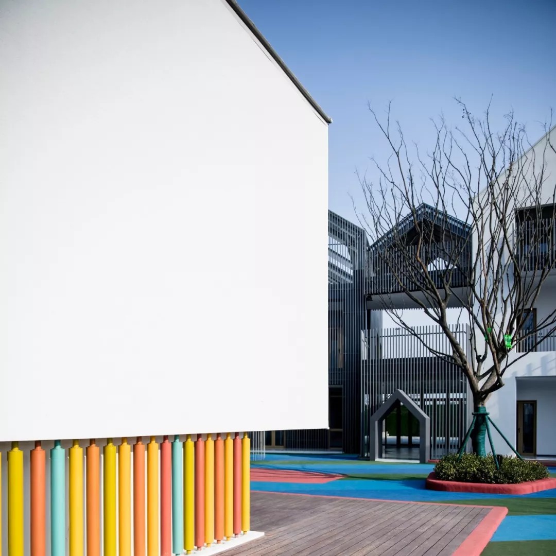 Áô¸øº¢×ÓÃÇËÁÒâͿѻµÄ¿Õ¼ä