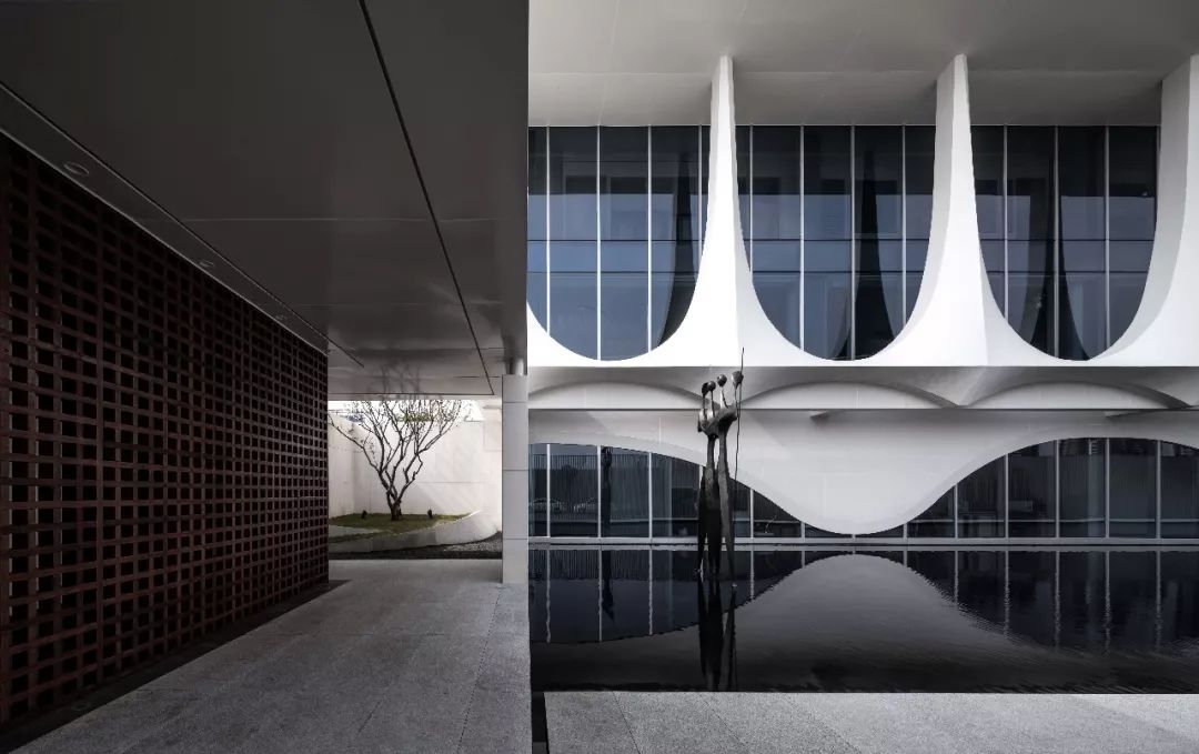 ˵��: https://mmbiz.qpic.cn/mmbiz_jpg/gmk9j3lczawvuEaBTemibMt265F3SPOyuLicRQzUafGCkS1eJ4j9CNpwth5A3UXZgOaq9ibc2EHytZmzhlMpTAicZw/640?wx_fmt=jpeg